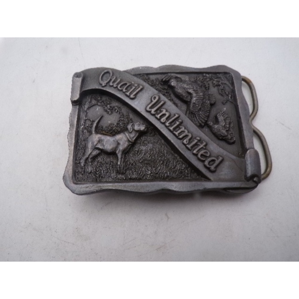 Vintage Quail Unlimited Limited Edition Belt Buckle Hunting Dog Bird Pewter Tone